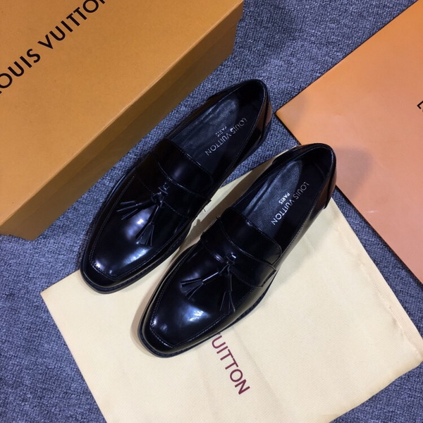 LV Men shoes 1:1 quality-1790