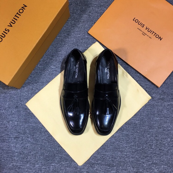 LV Men shoes 1:1 quality-1790