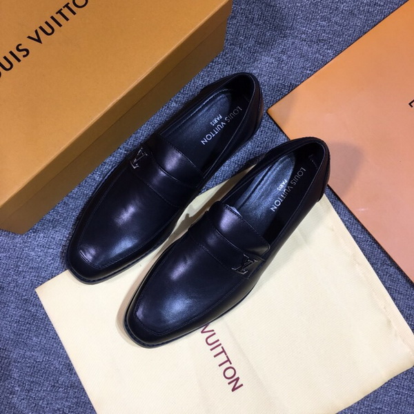 LV Men shoes 1:1 quality-1792