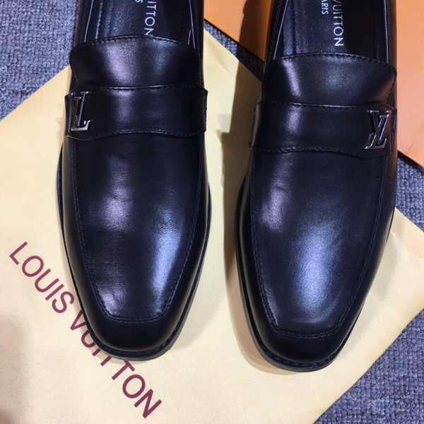 LV Men shoes 1:1 quality-1792