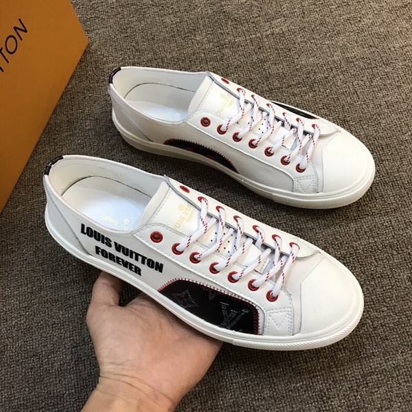 LV Men shoes 1:1 quality-1813