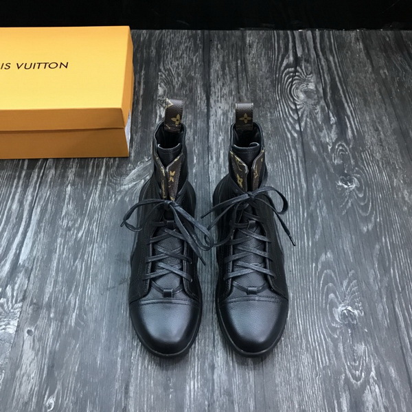 LV Men shoes 1:1 quality-1823