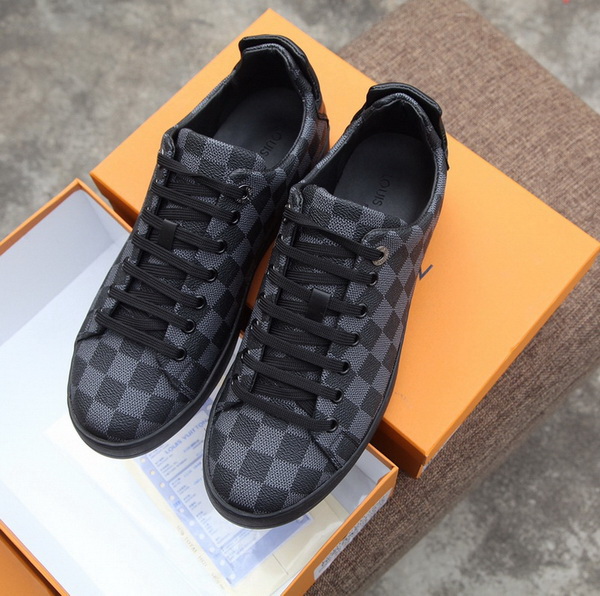 LV Men shoes 1:1 quality-1846