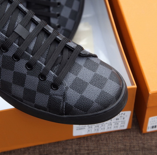 LV Men shoes 1:1 quality-1846