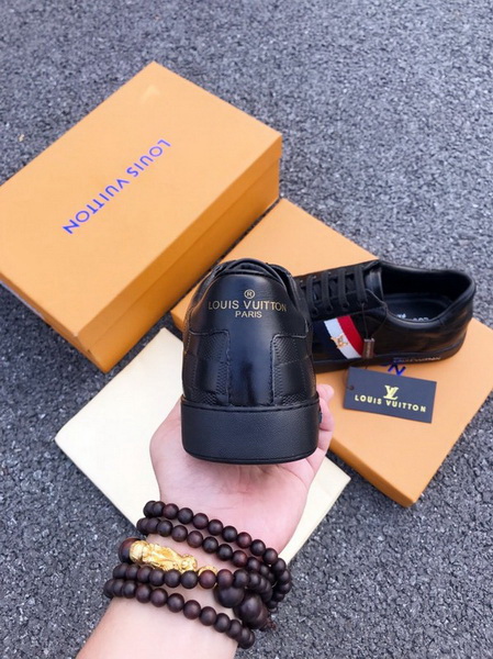 LV Men shoes 1:1 quality-1853