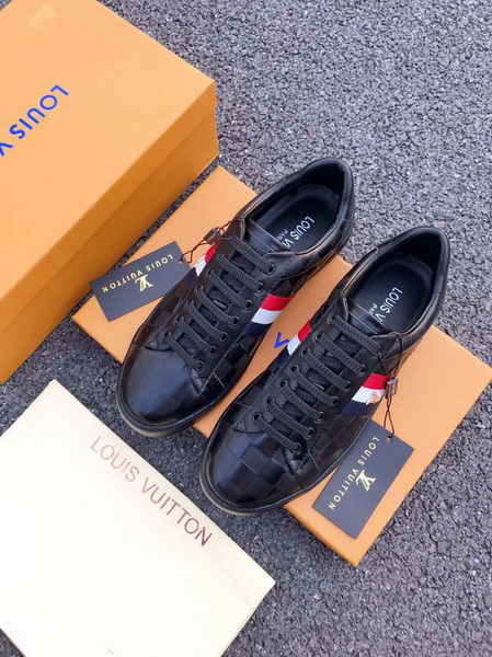 LV Men shoes 1:1 quality-1853