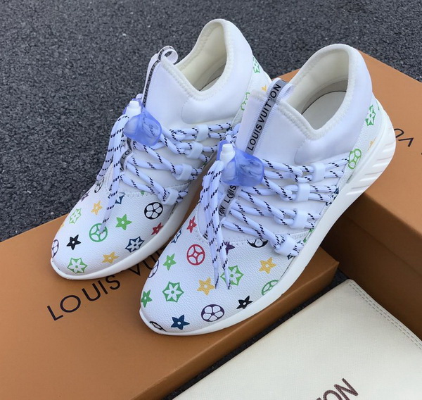 LV Men shoes 1:1 quality-1874