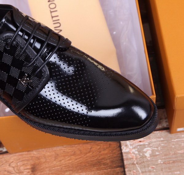 LV Men shoes 1:1 quality-1907