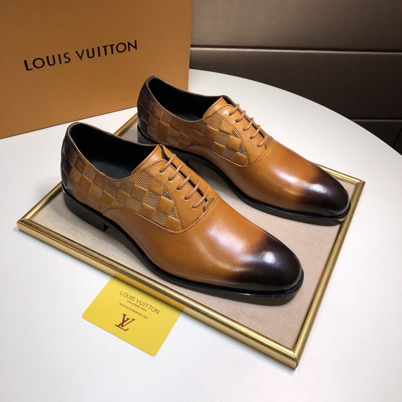 LV Men shoes 1;1 quality-1914