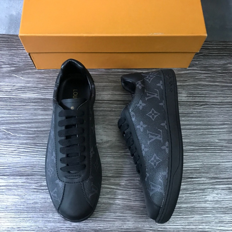 LV Men shoes 1;1 quality-1917