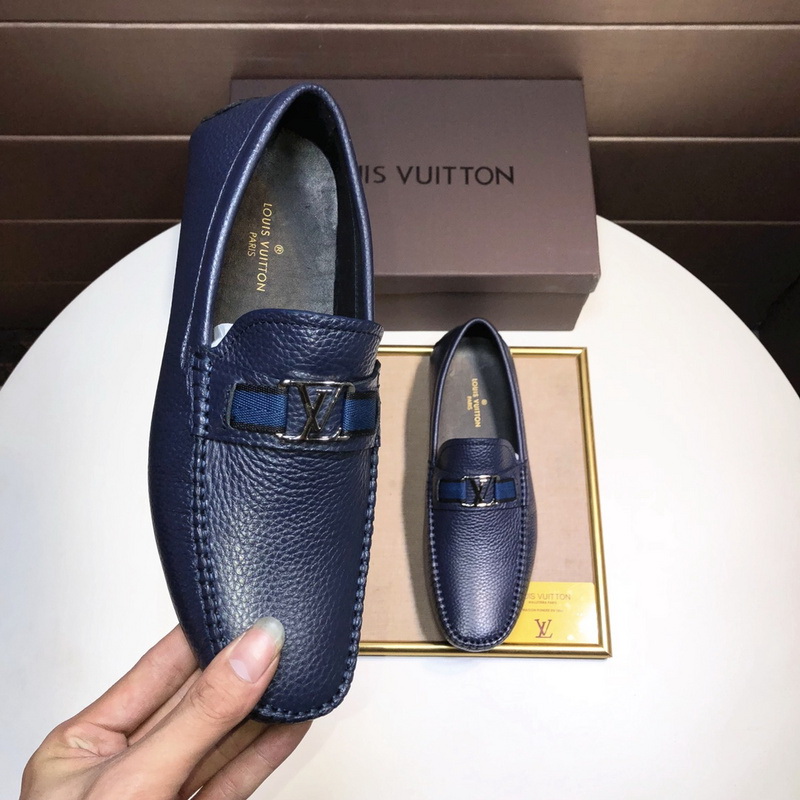 LV Men shoes 1;1 quality-1918