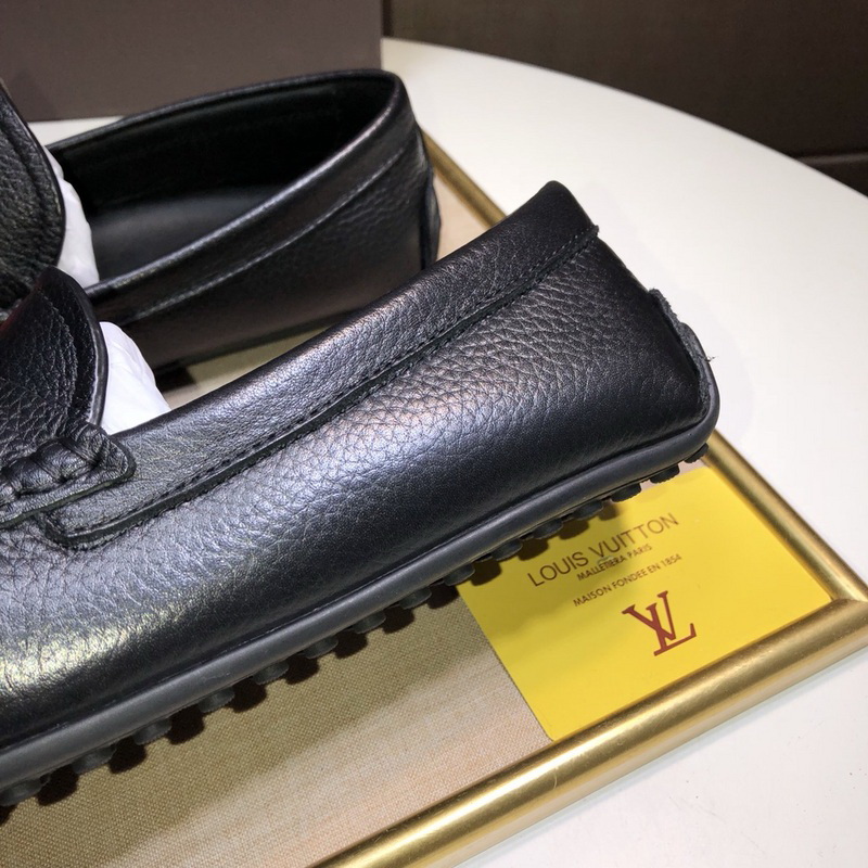 LV Men shoes 1;1 quality-1919