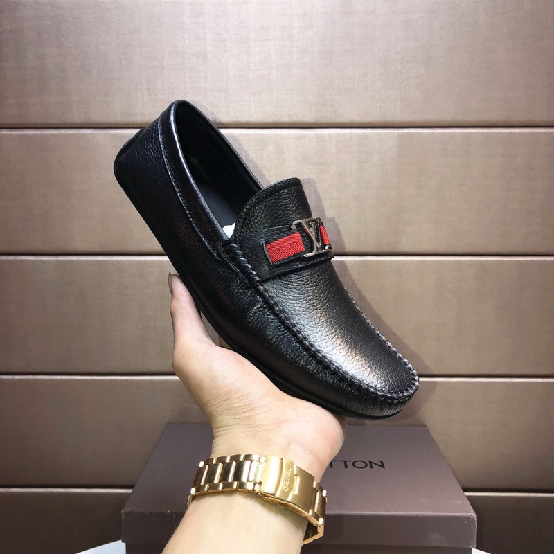 LV Men shoes 1;1 quality-1919