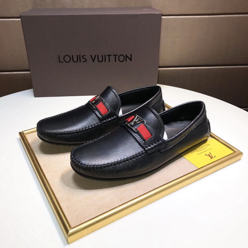 LV Men shoes 1;1 quality-1919