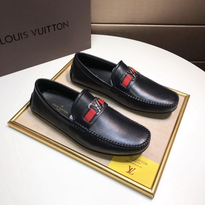 LV Men shoes 1;1 quality-1919