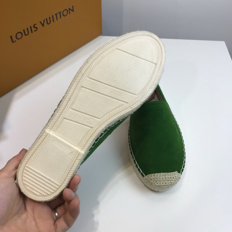 LV Men shoes 1;1 quality-1935