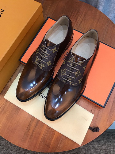 LV Men shoes 1;1 quality-1977