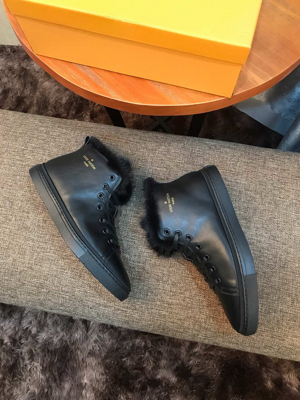 LV Men shoes 1;1 quality-1978