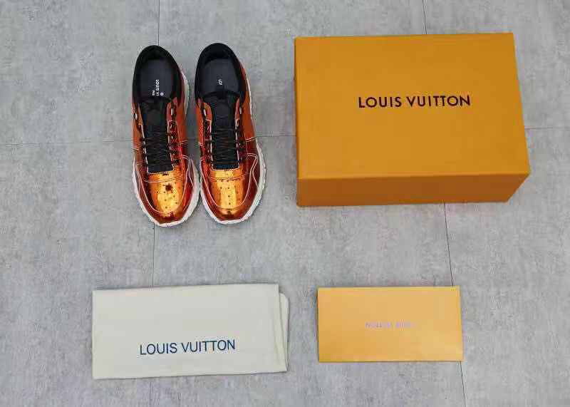 LV Men shoes 1;1 quality-1984