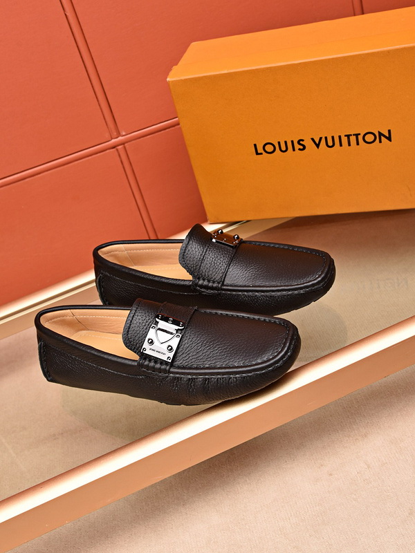 LV Men shoes 1;1 quality-1993