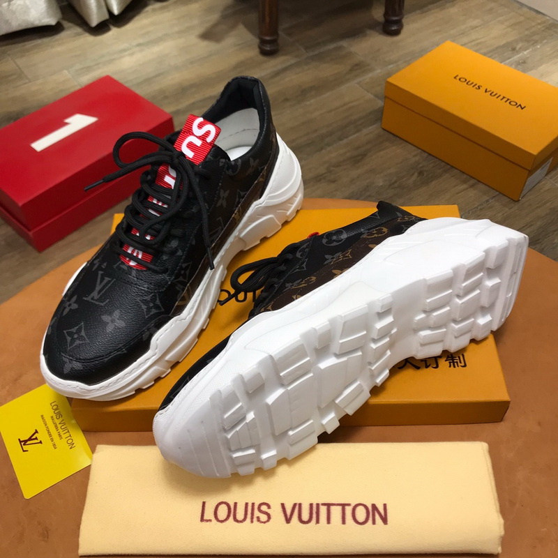 LV Men shoes 1;1 quality-2014