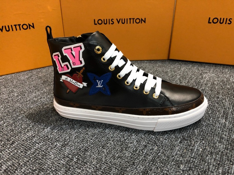 LV Men shoes 1;1 quality-2016