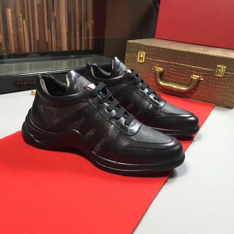 LV Men shoes 1;1 quality-2028