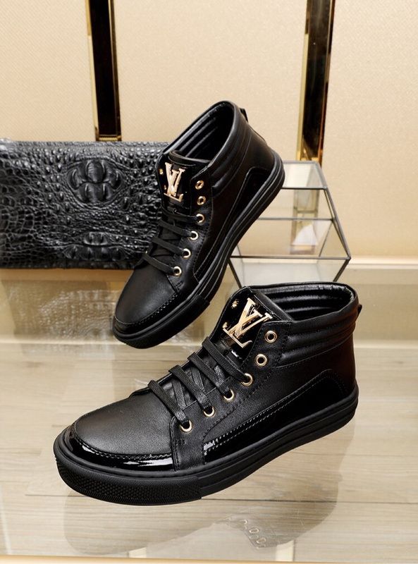 LV Men shoes 1;1 quality-2033