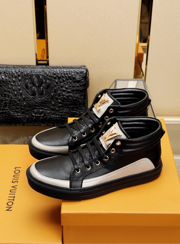 LV Men shoes 1;1 quality-2034