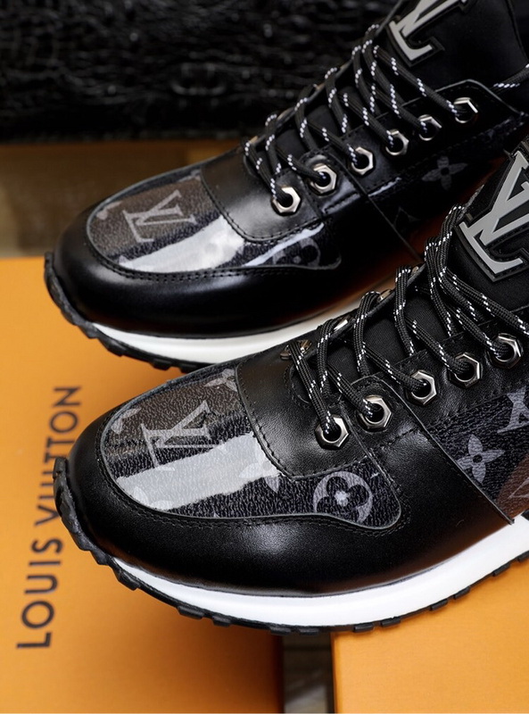 LV Men shoes 1;1 quality-2035