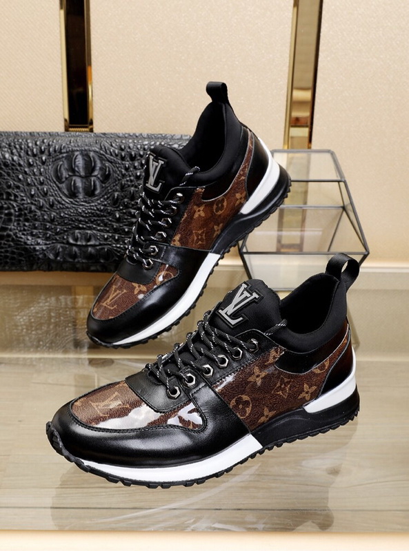 LV Men shoes 1;1 quality-2036