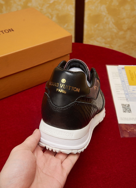 LV Men shoes 1;1 quality-2037