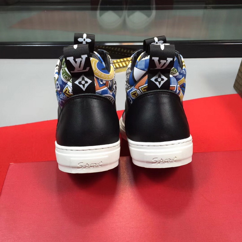 LV Men shoes 1;1 quality-2042