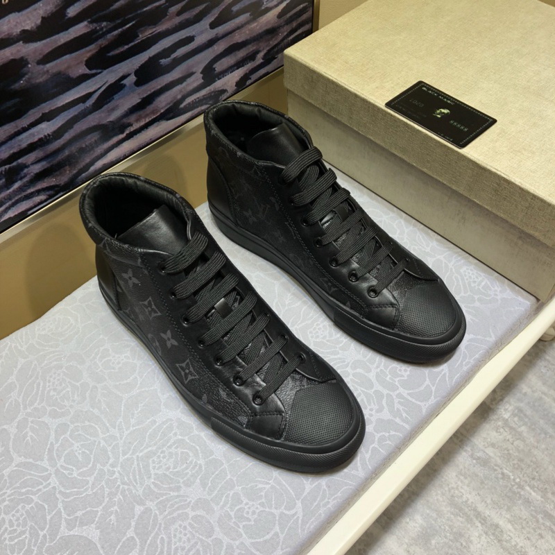 LV Men shoes 1;1 quality-2043