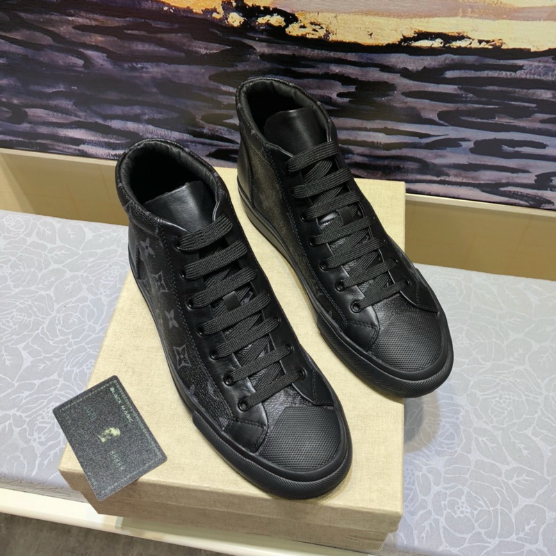 LV Men shoes 1;1 quality-2043