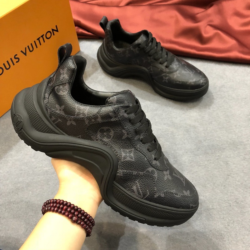 LV Men shoes 1;1 quality-2045