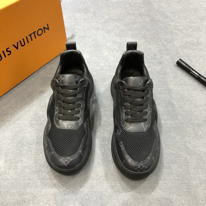 LV Men shoes 1;1 quality-2047