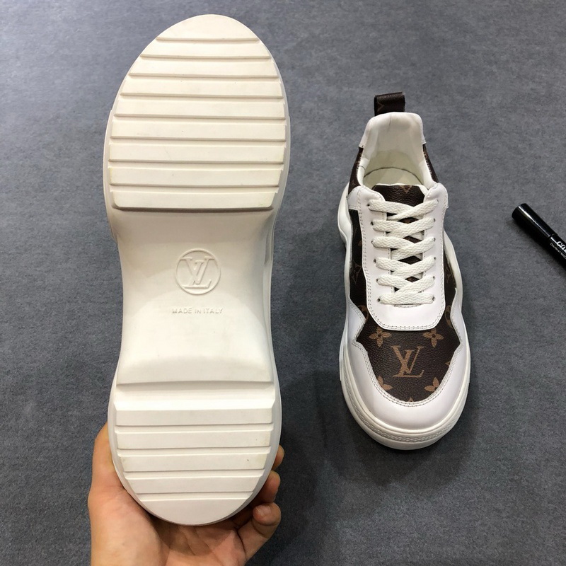 LV Men shoes 1;1 quality-2048