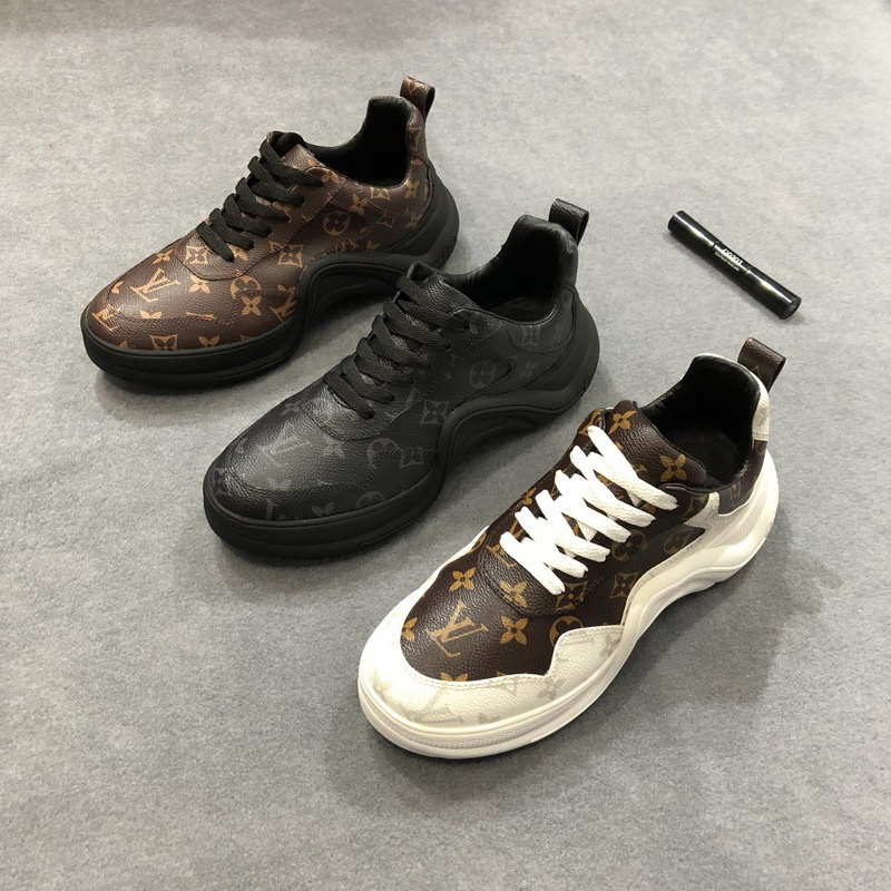 LV Men shoes 1;1 quality-2049