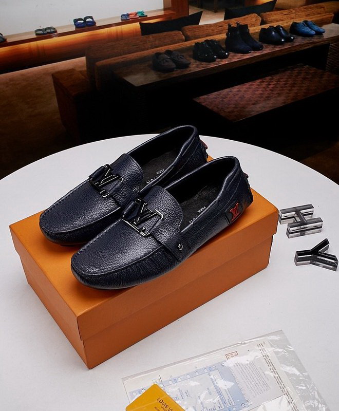 LV Men shoes 1;1 quality-2059