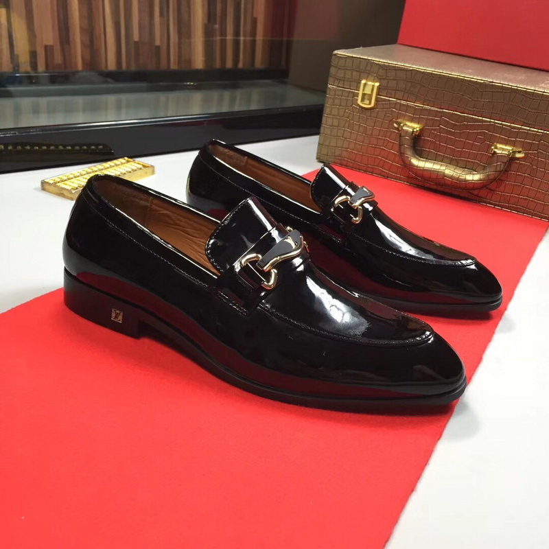 LV Men shoes 1;1 quality-2065