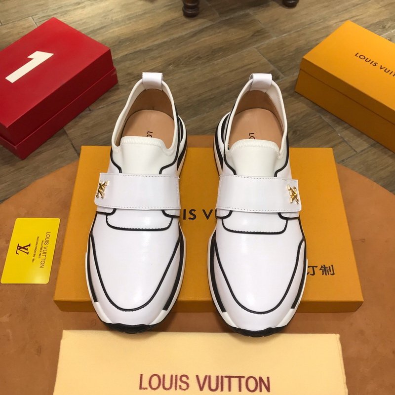 LV Men shoes 1;1 quality-2066