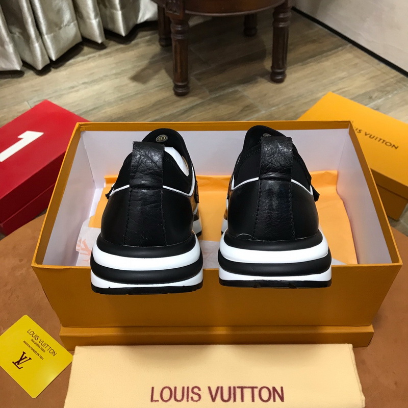 LV Men shoes 1;1 quality-2068