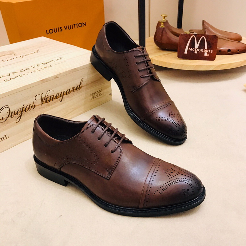 LV Men shoes 1;1 quality-2072