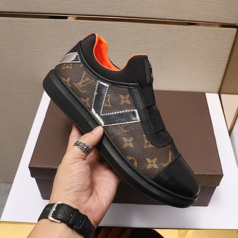 LV Men shoes 1;1 quality-2073