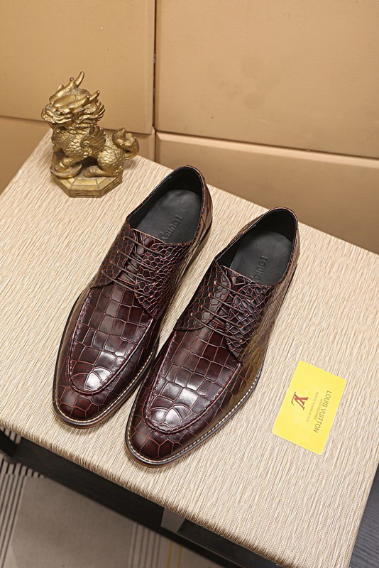 LV Men shoes 1;1 quality-2075