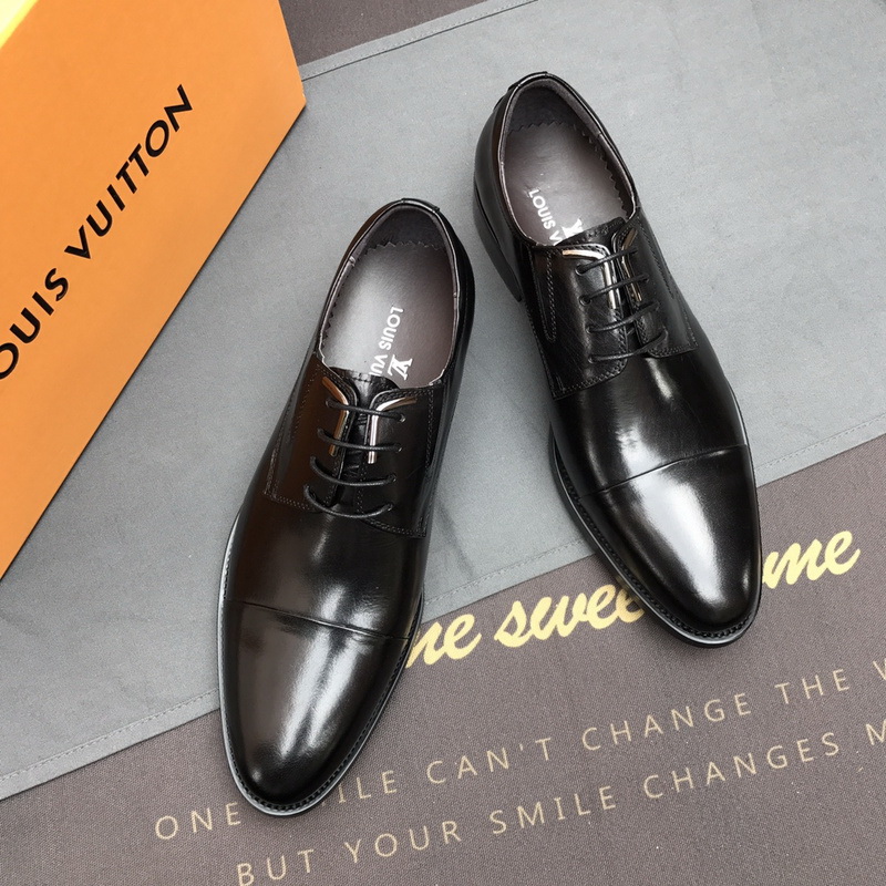 LV Men shoes 1;1 quality-2079