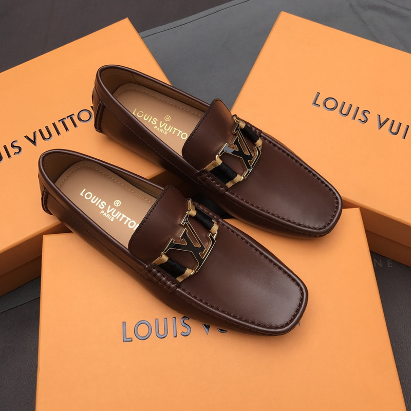 LV Men shoes 1;1 quality-2082