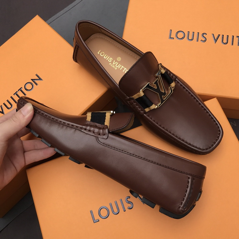 LV Men shoes 1;1 quality-2082