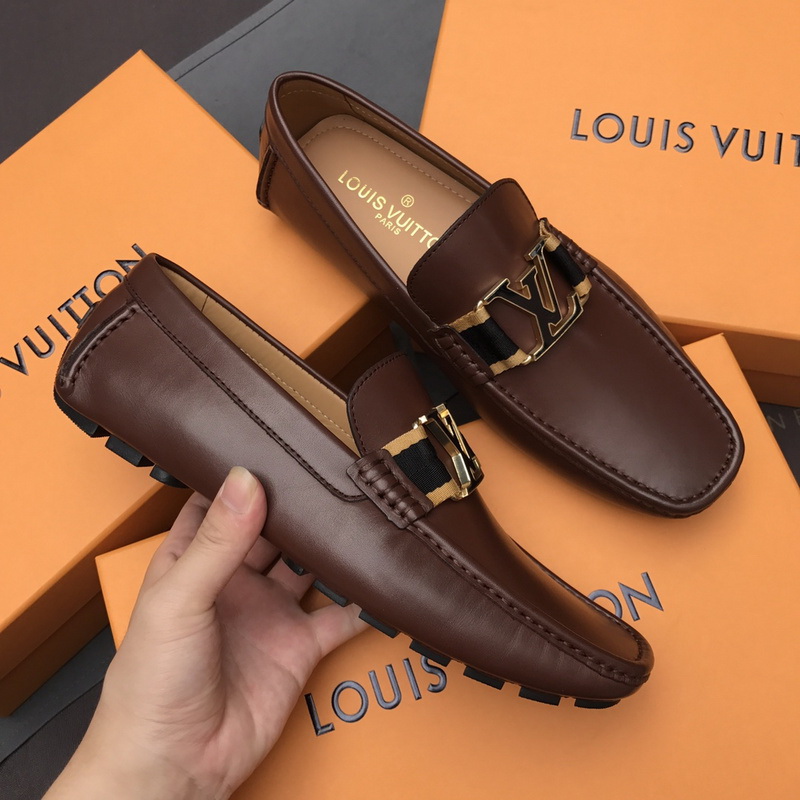 LV Men shoes 1;1 quality-2082